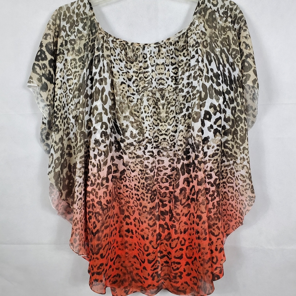 Women's Snow Leopard Ombre Blouse